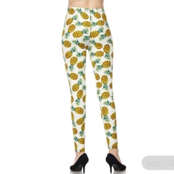 Pineapple Plus Size Leggings - Picture 7 of 8